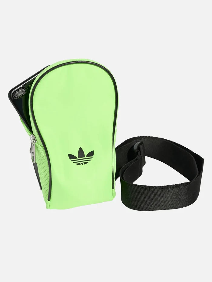 ADIDAS ORIGINALS Adicolor Small Item Bag - Signal Green - Uncategorized ÇANTA