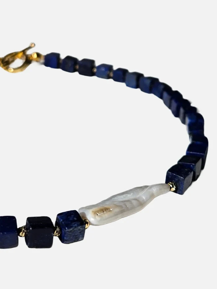 L'ATELIER DES PERLES Calais Marine Necklace Lapis Lazuli Doğal Taşlı Barok İncili Kolye - Uncategorized KOLYE