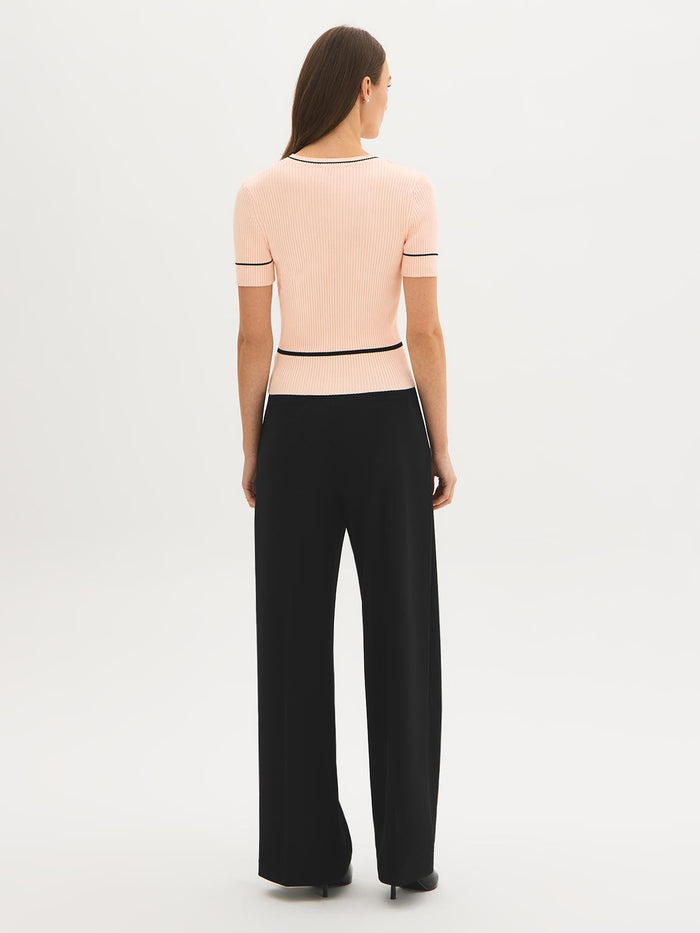 Contrast Piping Short Sleeve Sweater by Suzy.