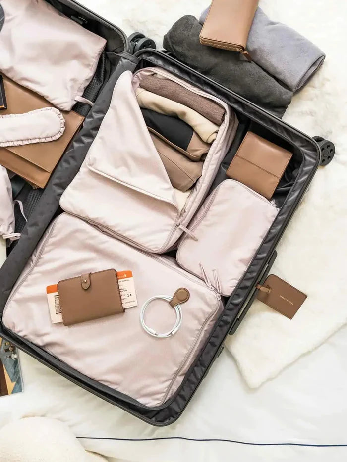 PACK'N TRAVEL Pasaport Kılıfı ve Valiz Tagi - Bej - Uncategorized VALİZ DÜZENLEYİCİ SET