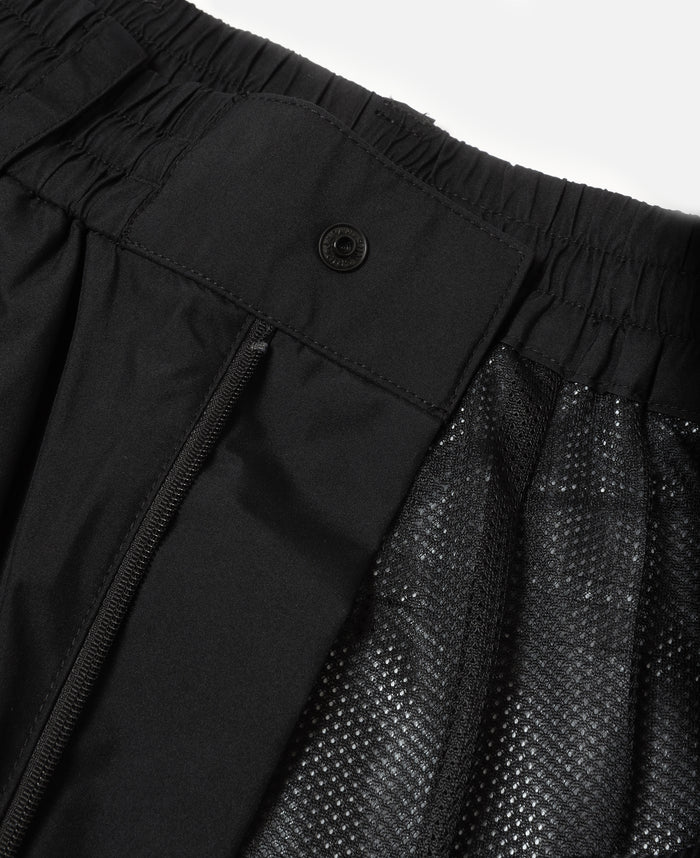 +phenix WINDSTOPPER® by GORE-TEX LABS City Mega Pocket Balloon Cargo Pants (Black)