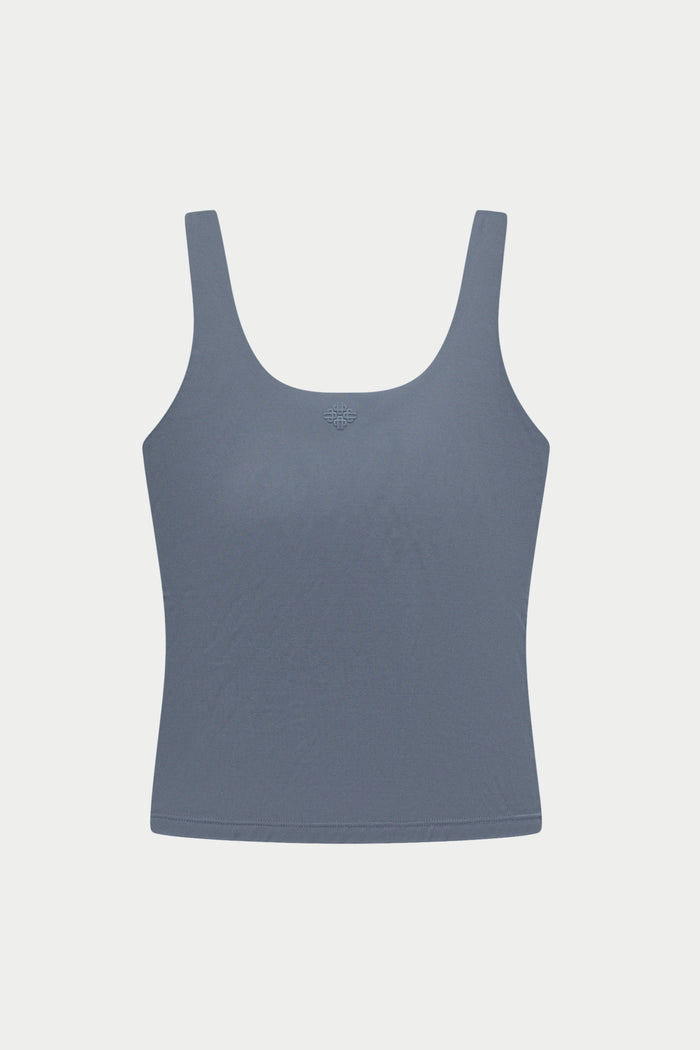 SCULPTING STRETCH SCOOP NECK SPORTS TOP - GRAPHITE