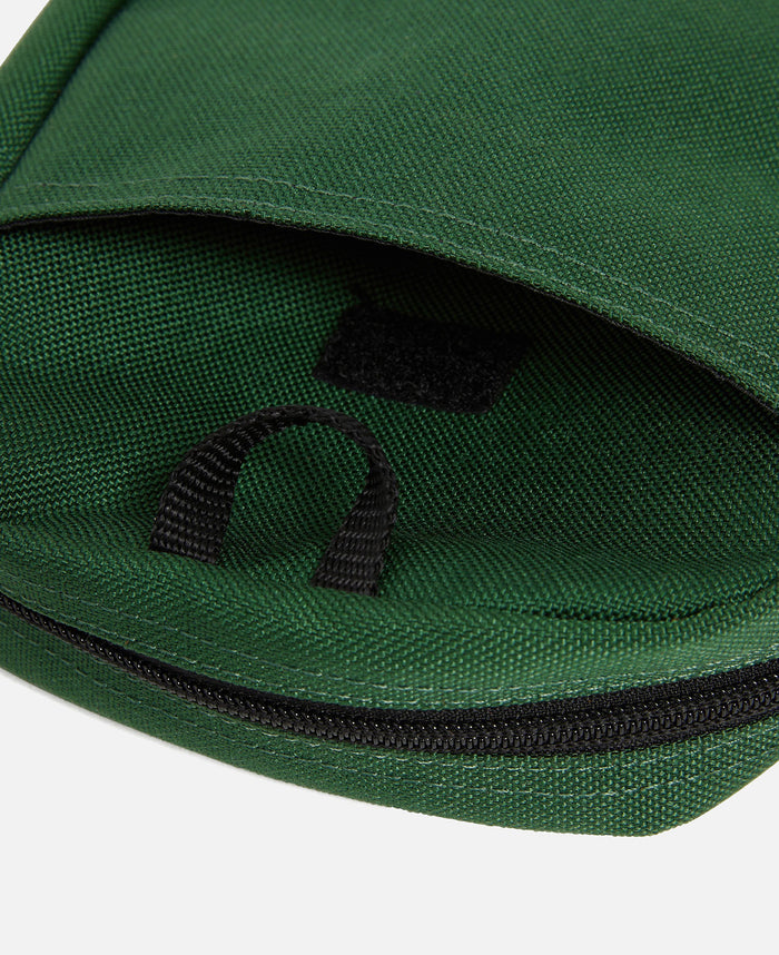 T-Logo Shoulder Bag (Green)