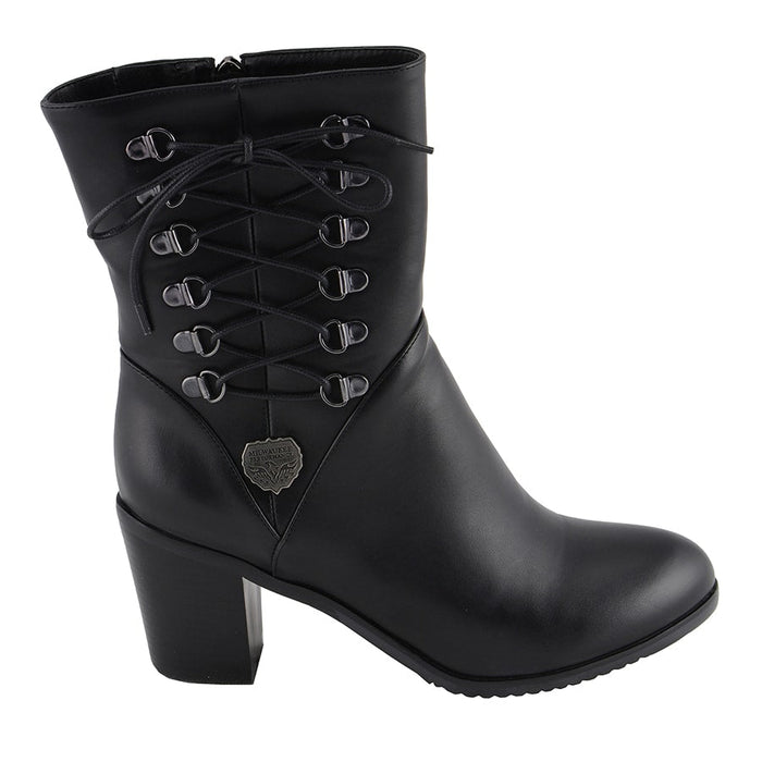 Women's Side Lace Riding Boot: Features:
Synthetic Leather Upper
Anti-Slip Bottom
Riding Heel, Laced Side
Side Zipper Entry