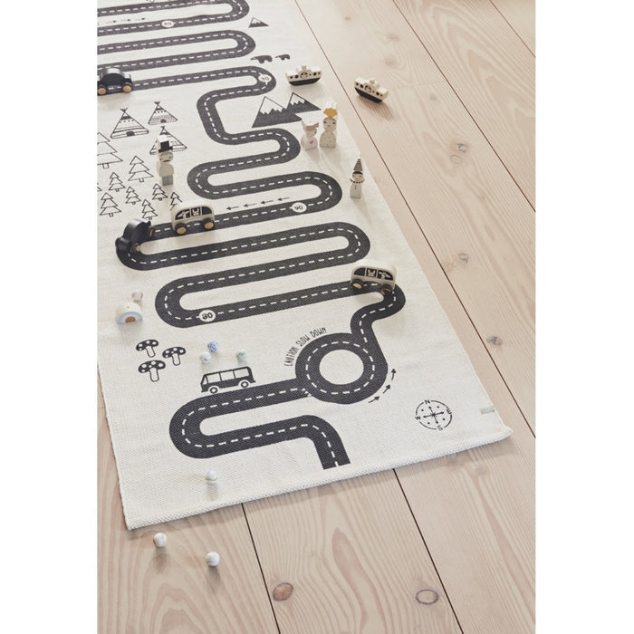 Adventure Rug OYOY Living Design Lebanon Dubai UAE - Middle East Saudi Arabia