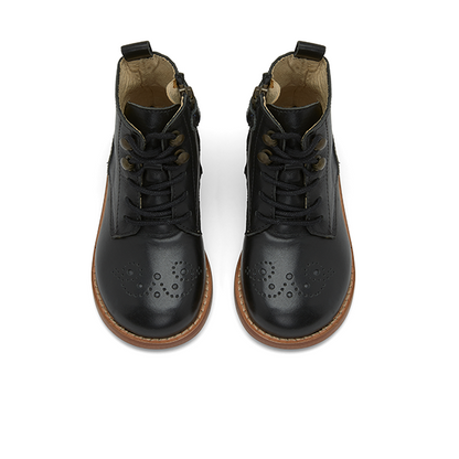 Buster Brogue Boot Black