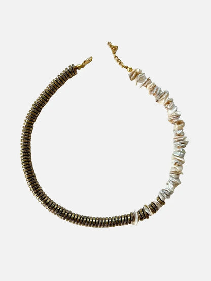 L'ATELIER DES PERLES Calme Doğal Lav Taşlı Barok ve Yaprak İncili Kolye - Necklaces KOLYE