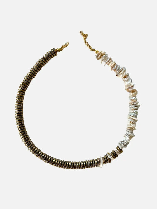 L'ATELIER DES PERLES Calme Doğal Lav Taşlı Barok ve Yaprak İncili Kolye - Necklaces KOLYE
