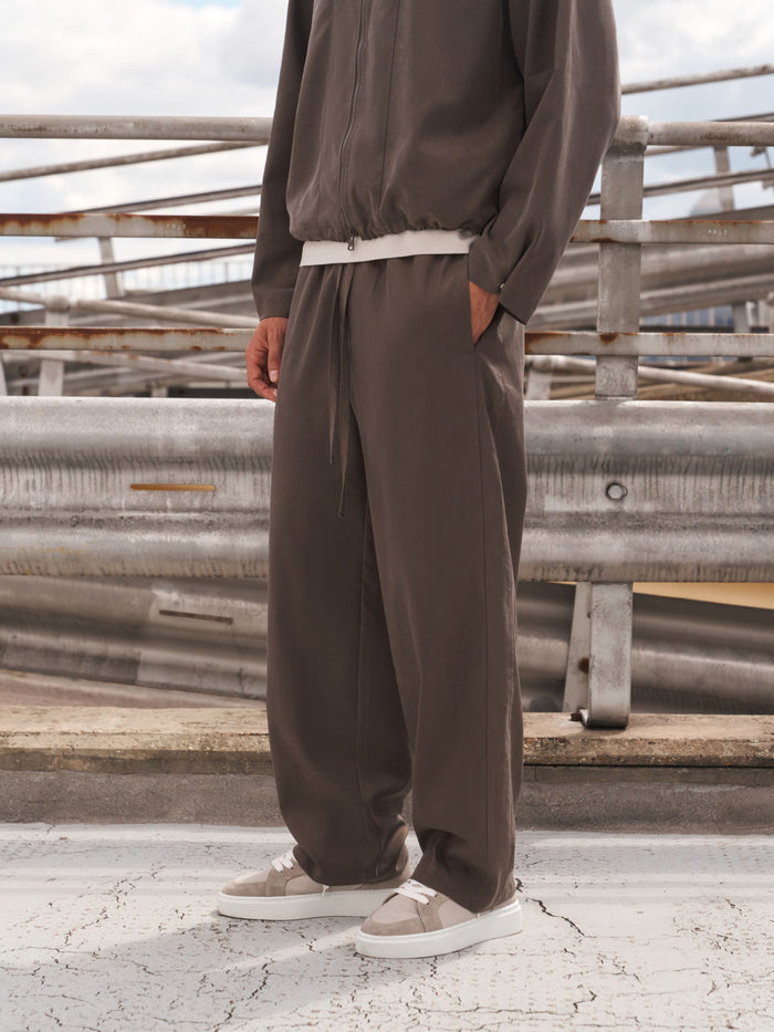 CUPRO PANELLED TROUSER - BROWN