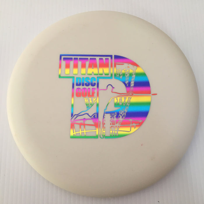 Gateway Disc Sports Titan Stamped Wizard 2/3/0/2