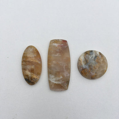 Graveyard Point Plume Agate