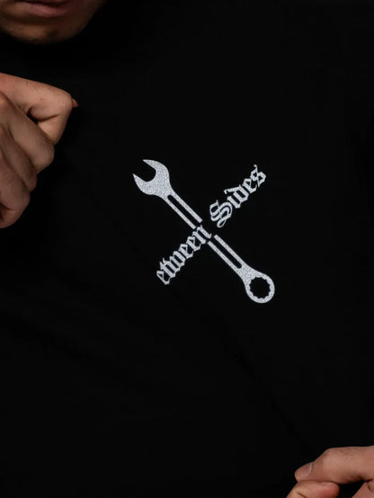 BETWEEN SIDES GT-Kolay T-Shirt - Black - T-Shirts T-SHIRT
