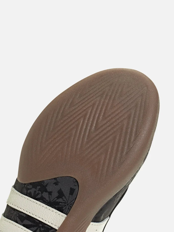 ADIDAS ORIGINALS Liberty London x adidas Taekwondo Mei Ballet "Core Black/Off White" - Sneakers SNEAKER