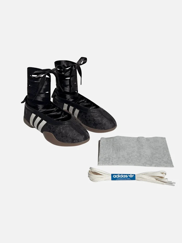 ADIDAS ORIGINALS Liberty London x adidas Taekwondo Mei Ballet "Core Black/Off White" - Sneakers SNEAKER
