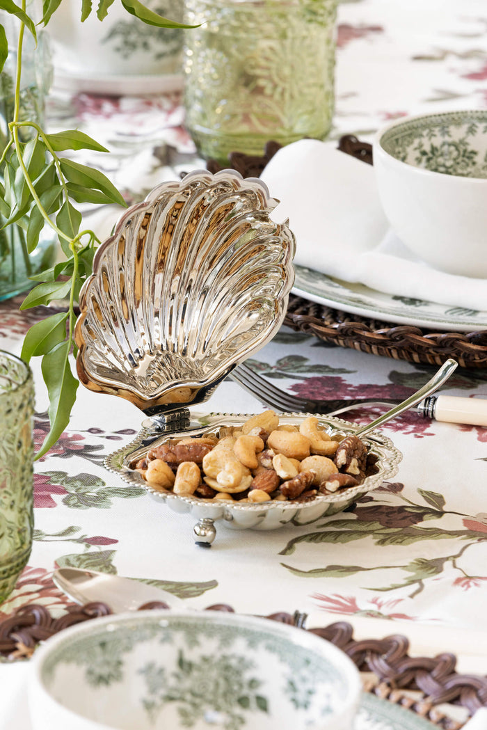 Lidded Shell Bowl with Spoon