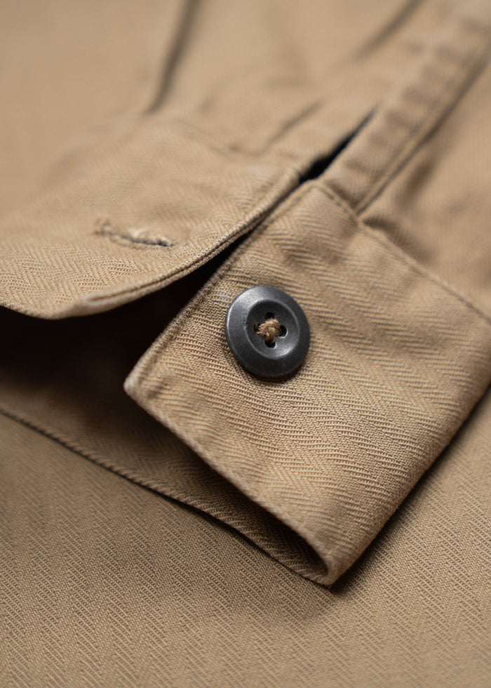 Major Shirt - Iron & Resin