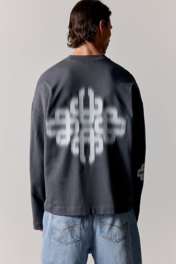 MOTION BLURRED LONG SLEEVE T-SHIRT - CHARCOAL