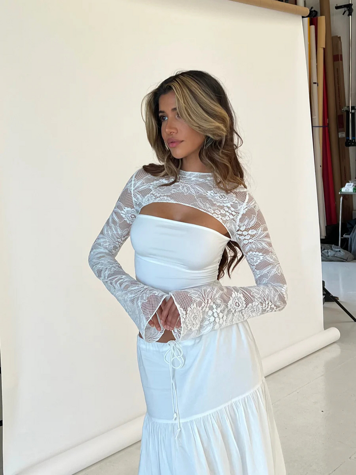 OLIVIA | Lace Top