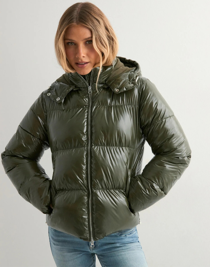 OLIVIA | Shiny Puffer Jacket