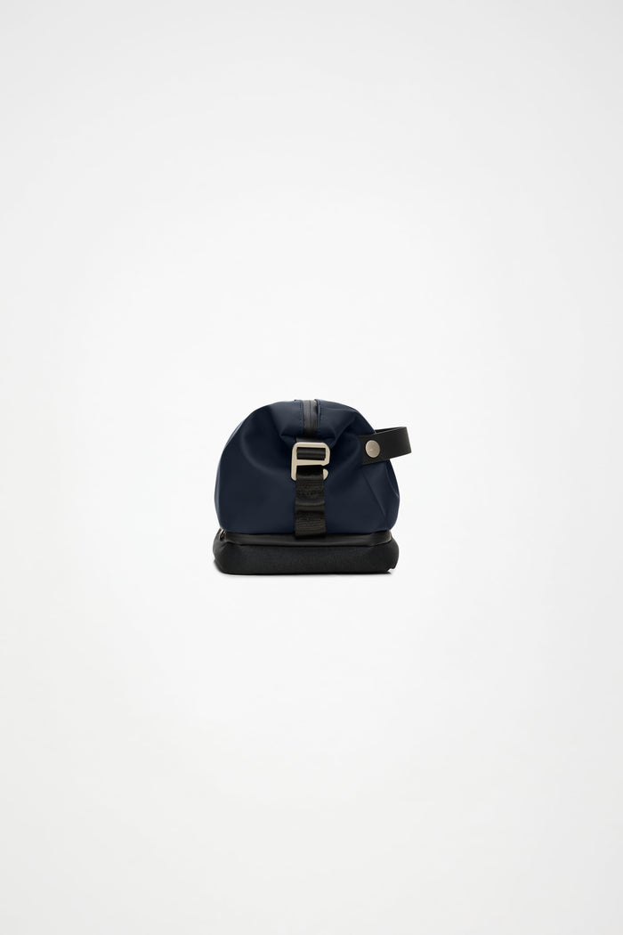 RAINS Otaru Wash Bag Navy 9L H17 x D15 x W27 cm Wash Bag