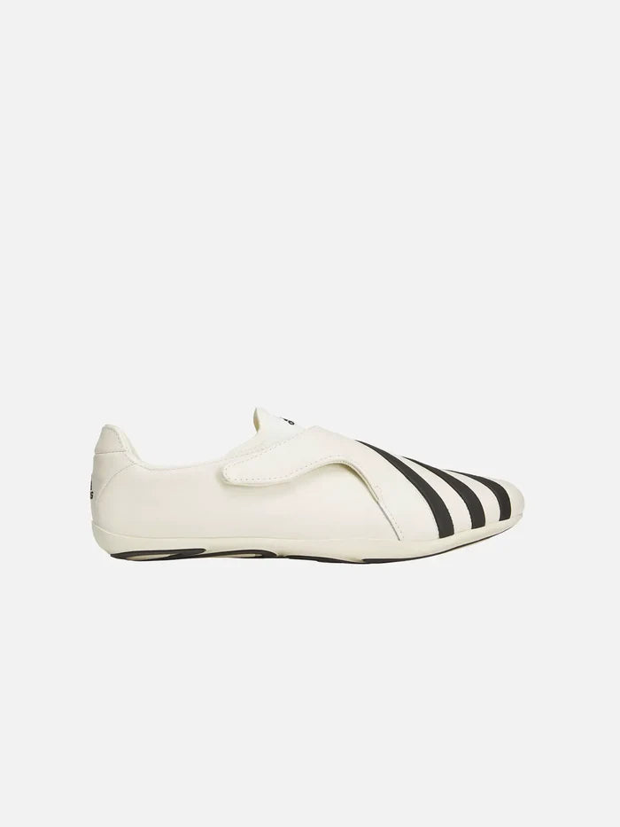 ADIDAS ORIGINALS Pharrell Williams x adidas Vario Flat Earth "Chalk White/Black" - Sneakers SNEAKER