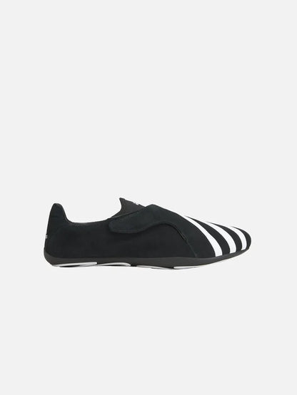 ADIDAS ORIGINALS Pharrell Williams x adidas Vario Flat Earth "Core Black/White" - Sneakers SNEAKER