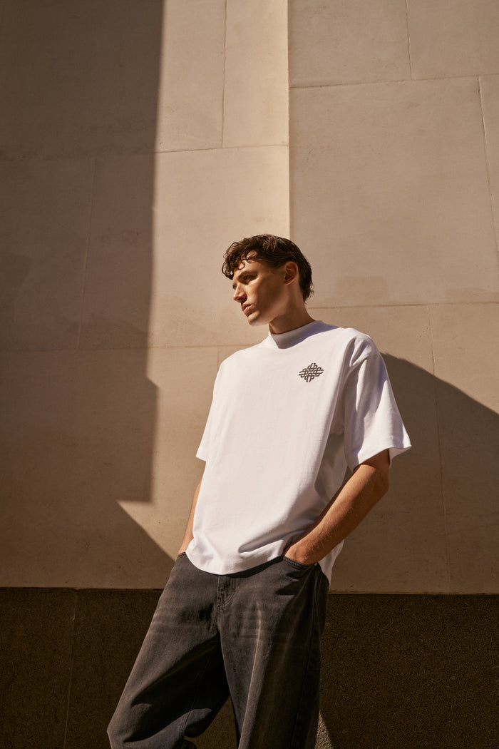 PUFF PRINT EMBLEM T-SHIRT - WHITE