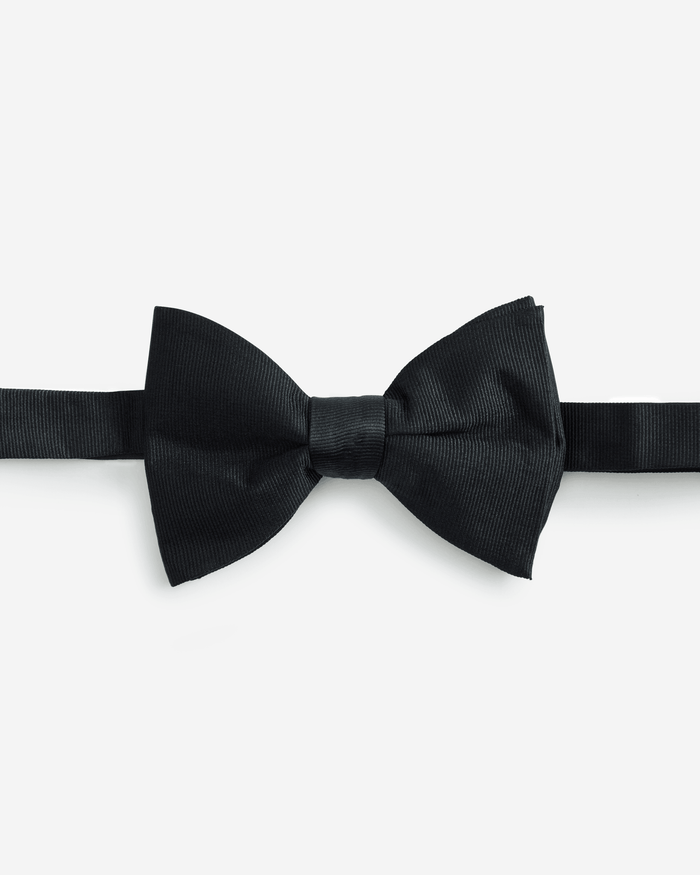 Ribbed Silk Bow Tie - Men's Bow Ties at Menzclub