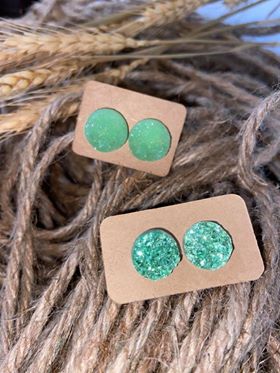 Rimless Green Druzy Stone Stud Earrings