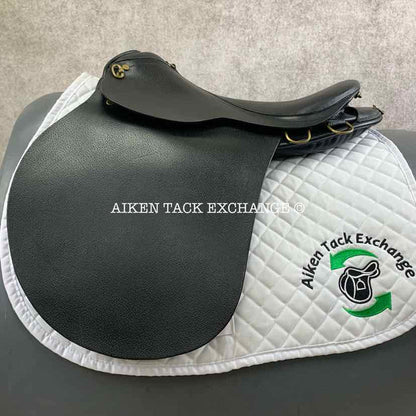 **SOLD** BT Crump Icelandic Saddle, 17.5" Seat, Narrow Tree, Wool Flocked Panels